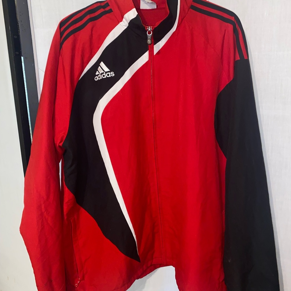 Adidas Vintage Red and Black Windbreaker with Sporty Design